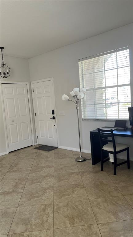 Building Photo - 3921 Stornoway Dr