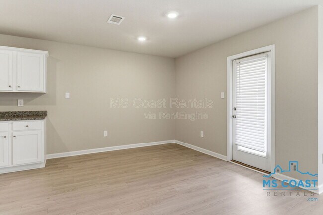 Building Photo - 15336 Leighwood Ln