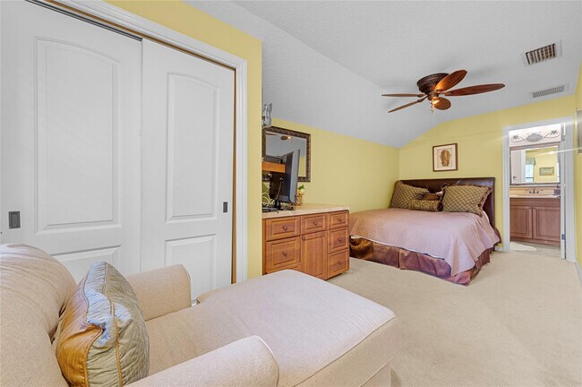 Building Photo - 10111 Vestal Ct