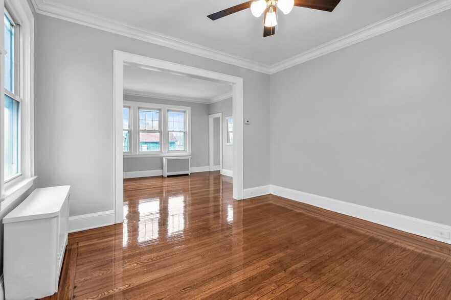 Building Photo - 181 Jacoby Street