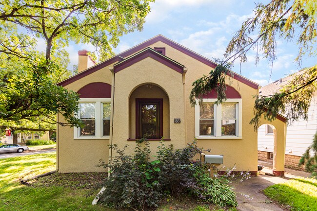 Building Photo - 700 24th Ave SE