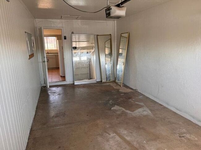 Building Photo - Wedgewood Park Homes