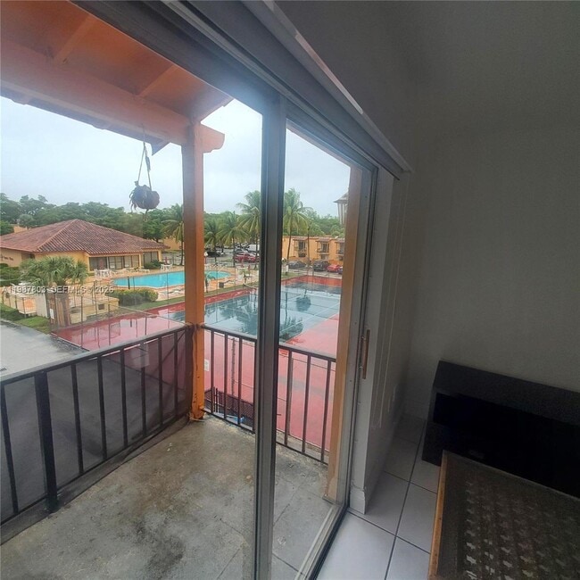 Building Photo - 7151 Miami Lakes Dr