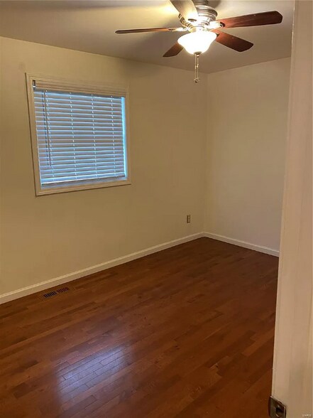 Building Photo - 3510 Carriage Run Dr
