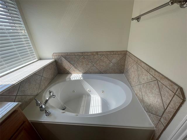 Building Photo - 11920 Brownwood Dr