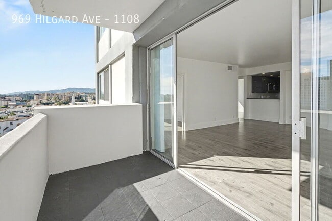 Building Photo - 969 Hilgard Ave