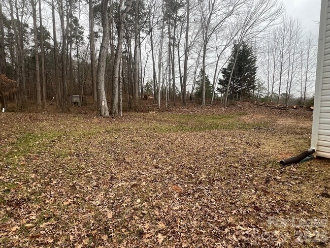 Building Photo - 2287 9th Ave Dr NE