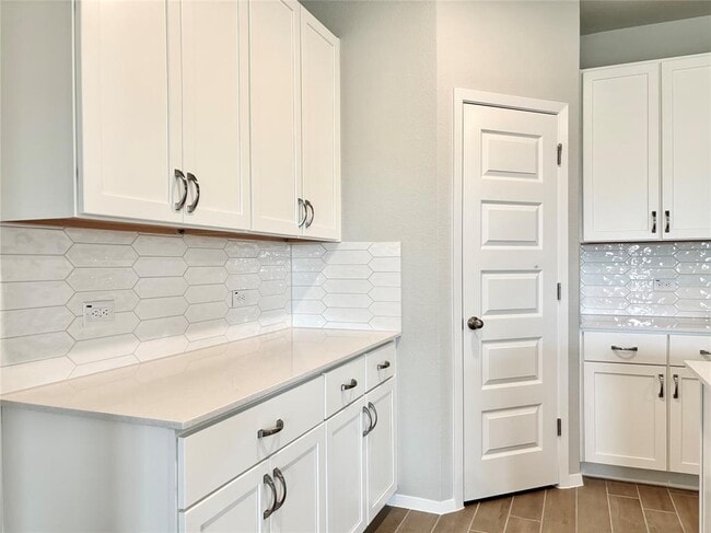 Building Photo - 11624 Comano Dr