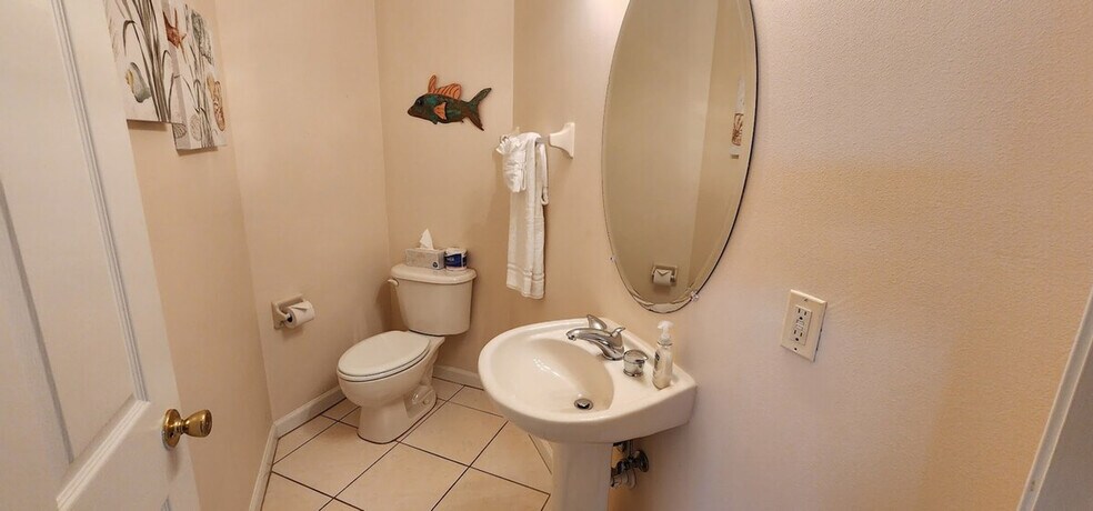 Building Photo - 8270 Mulligan Cir