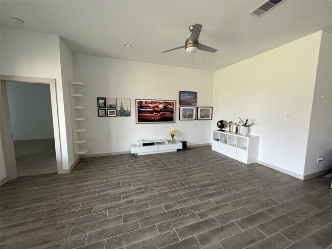 Building Photo - 28442 Hazel Trl