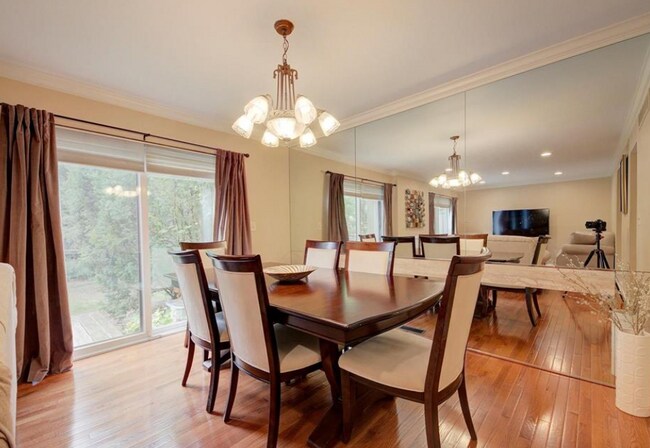 Building Photo - 5206 Richard Run