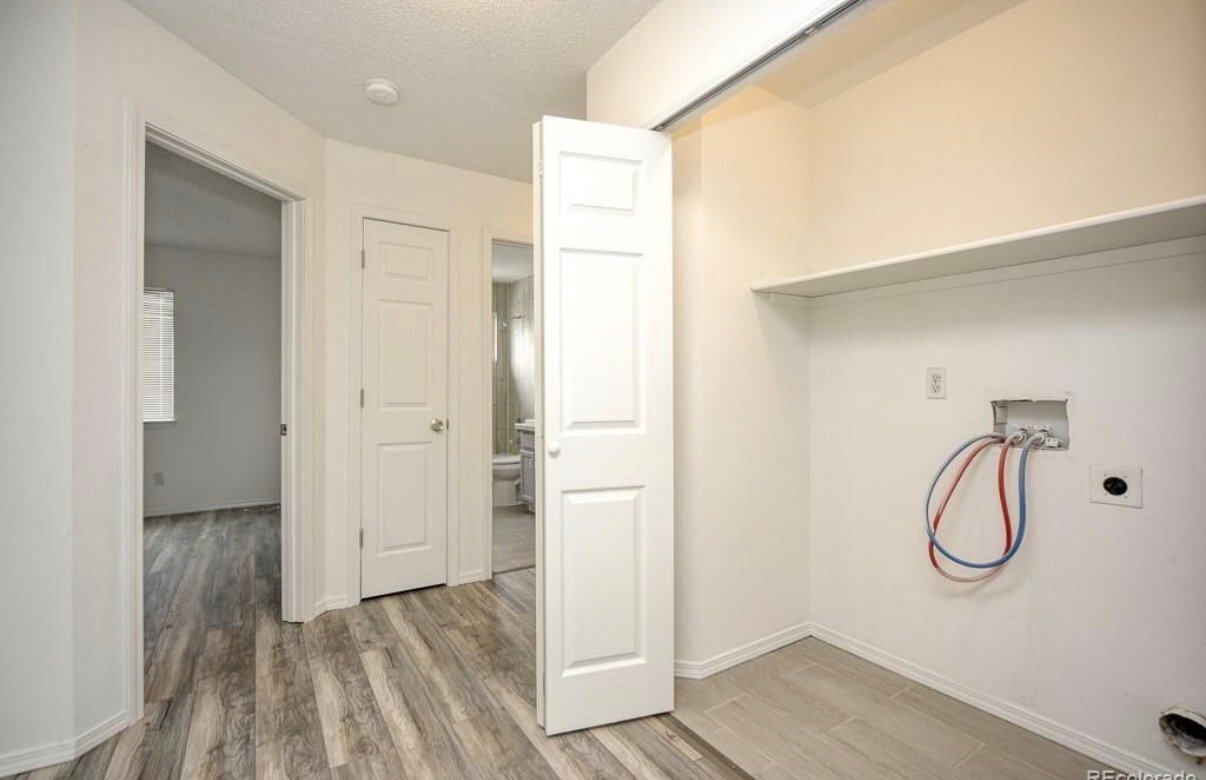 Building Photo - 4925 Enid Way