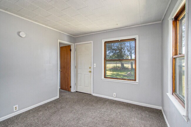 Building Photo - 548 E Hammond St