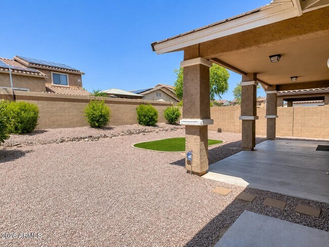 Building Photo - 17636 W Maui Ln