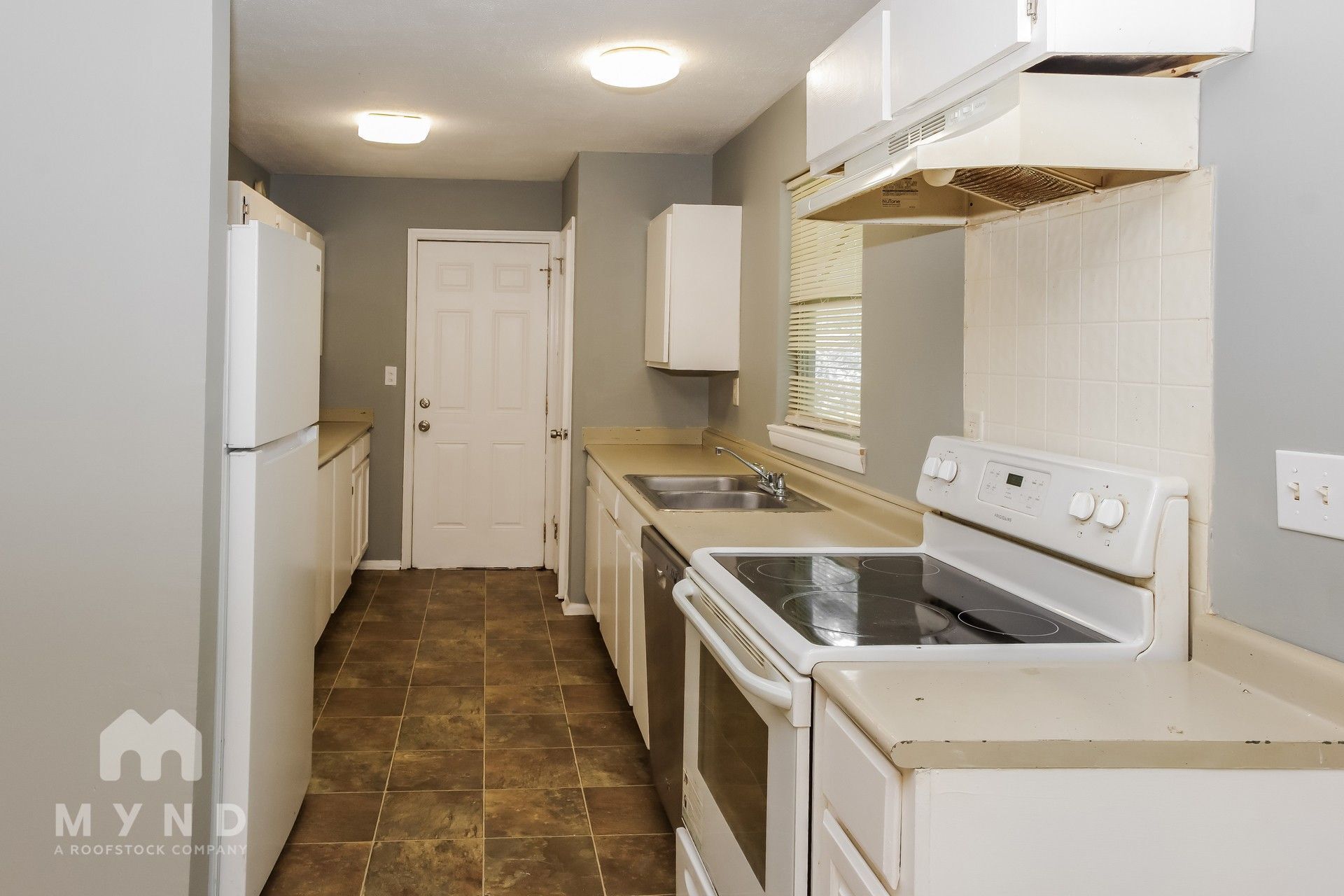 Building Photo - 3513 Rosedale Dr NW