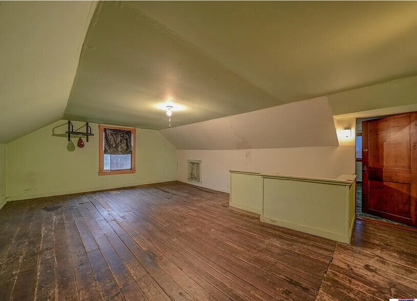 Building Photo - 21101 S 96th St