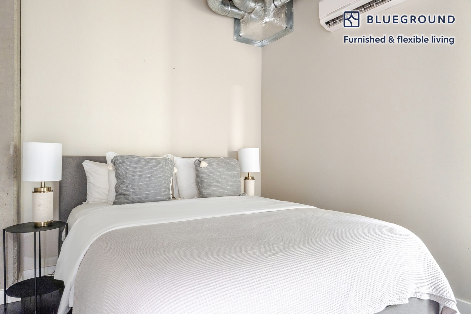 Building Photo - 1900 1st Ave