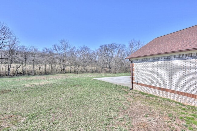 Building Photo - 1059 S Cross Bridges Rd