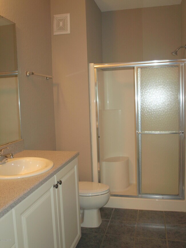 Building Photo - 830 Airport Rd