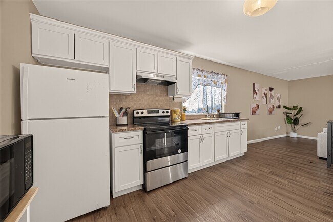 Building Photo - 6518 Palo Duro Dr