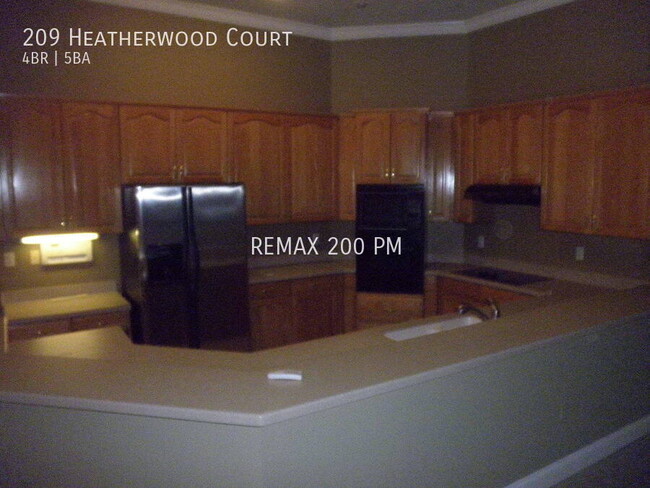 Building Photo - 209 Heatherwood Ct