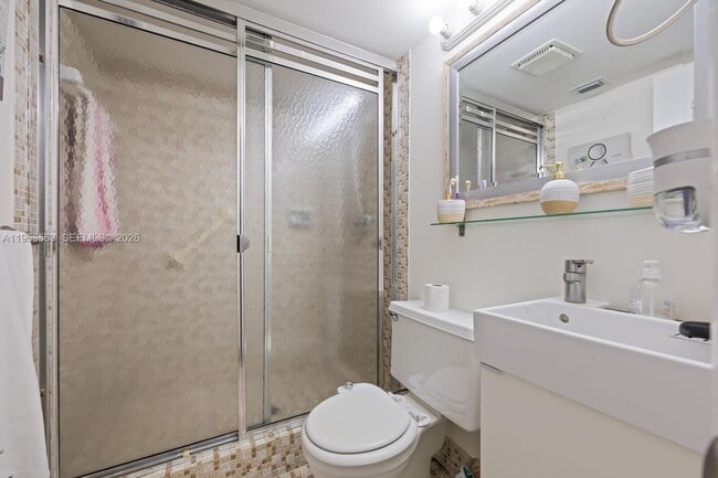 Building Photo - 200 Gate Rd