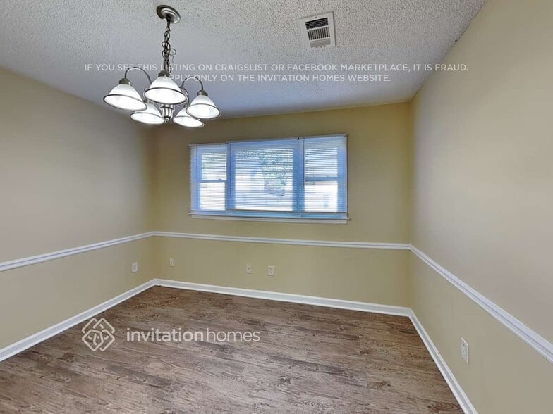 Building Photo - 4756 Saddleridge Rd