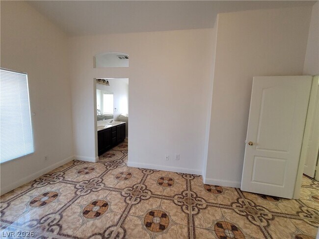 Building Photo - 4406 Cinema Ave