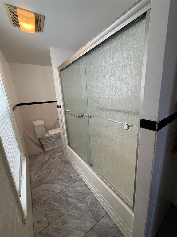 Building Photo - 11 Newton St