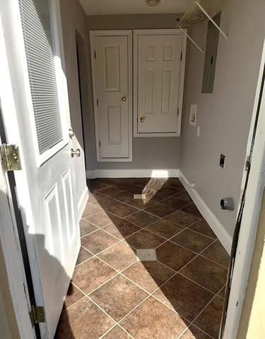 Building Photo - 502 Wise St