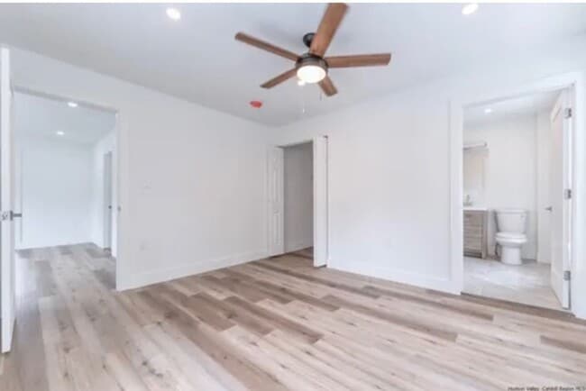 Building Photo - Fully renovated RARE 2BR 2 FULL BATH apartment!