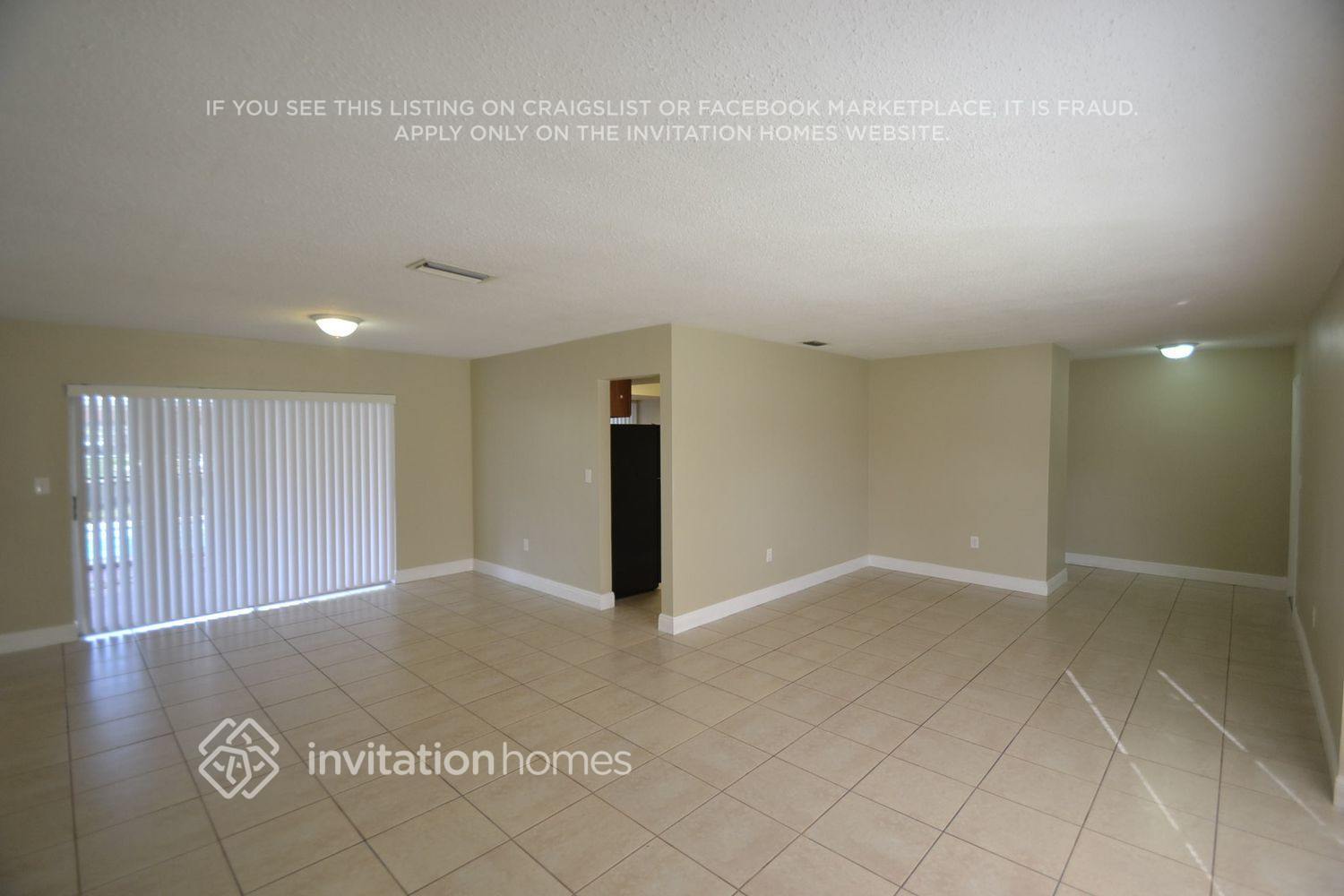 Building Photo - 8469 Windsor Dr