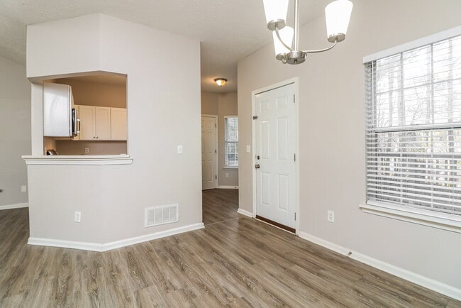 Building Photo - 4637 Noah Overlook W