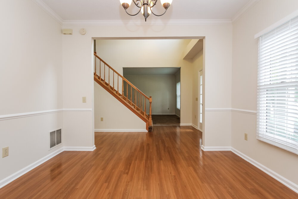 Building Photo - 5828 Mustang Ct