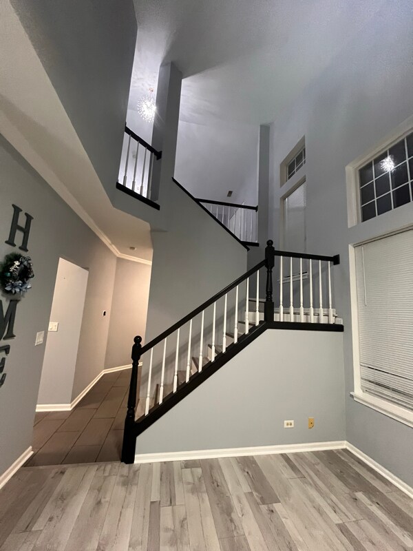 Building Photo - 211 Oxford Ct