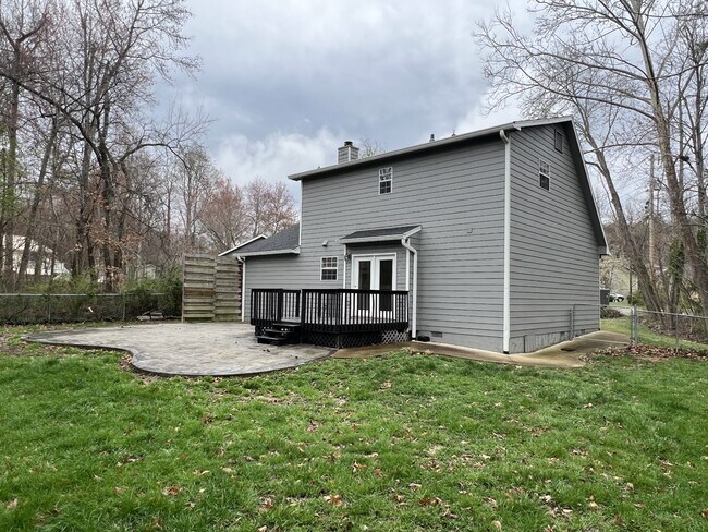 Building Photo - 5900 Wichita Dr