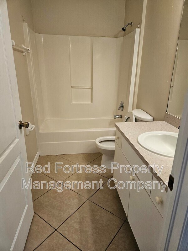 Building Photo - 2604 45th St SW