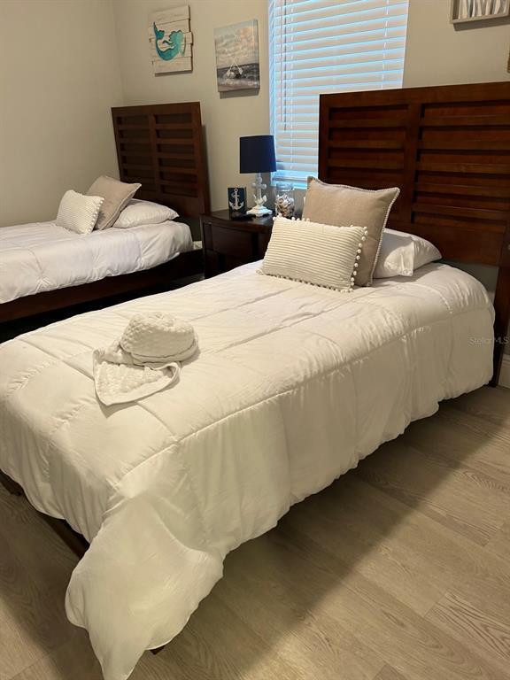 Building Photo - 244 Lexington Dr