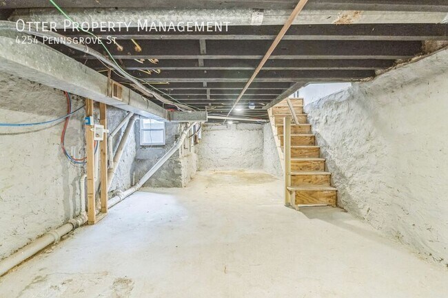 Building Photo - 4254 Pennsgrove St