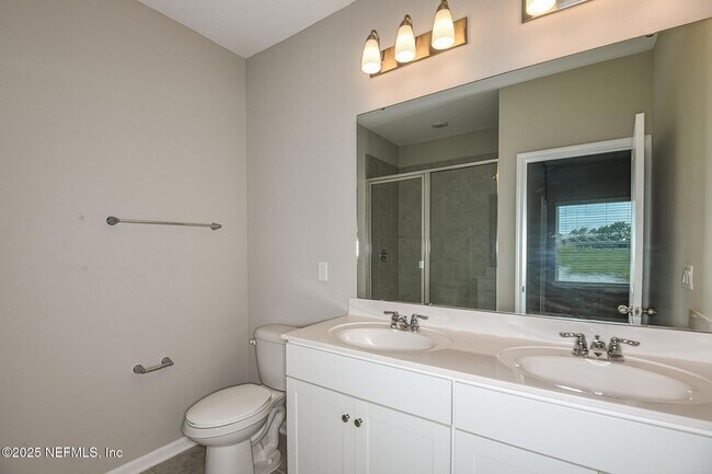 Building Photo - 10654 Towns Wy