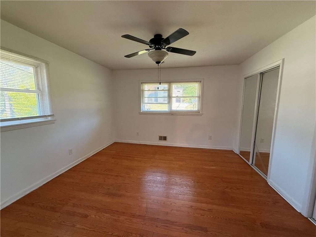 Building Photo - 1395 Siesta Ln