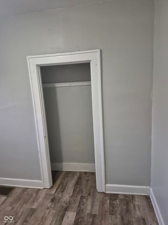 Building Photo - 1540 N Grant Ave