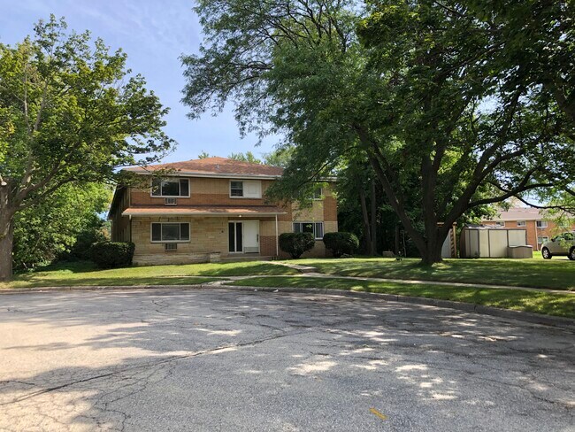 Building Photo - 1 Bedroom Apartment-St. Francis