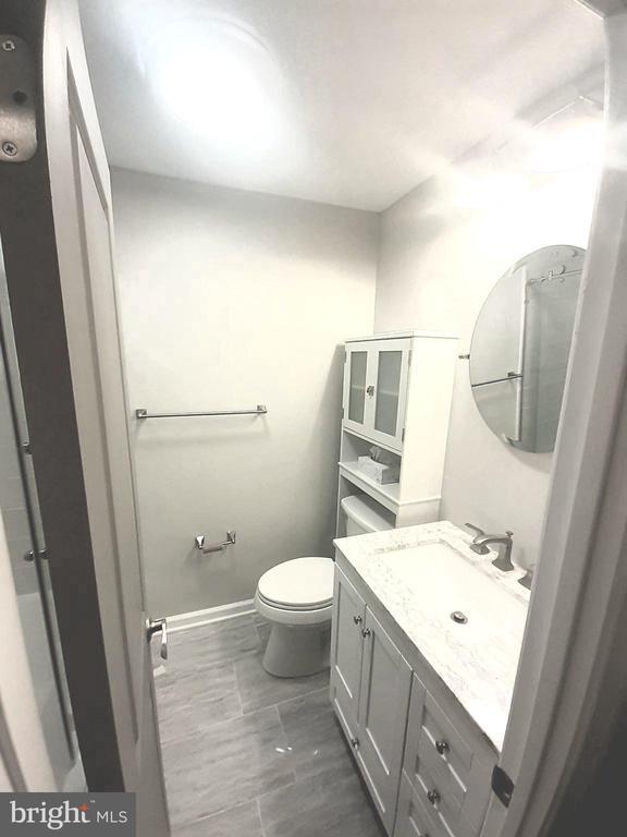 Building Photo - 488 Parlin St