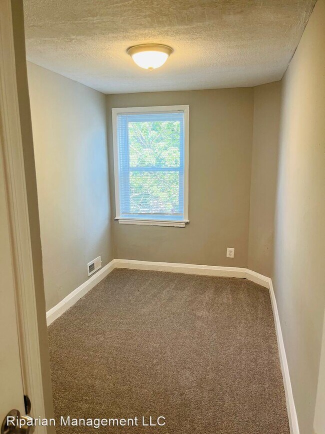 Building Photo - 3 br, 2 bath House - 3232 Westmont Ave