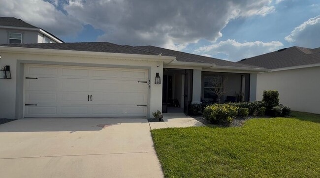 Building Photo - 708 Vittorio Dr
