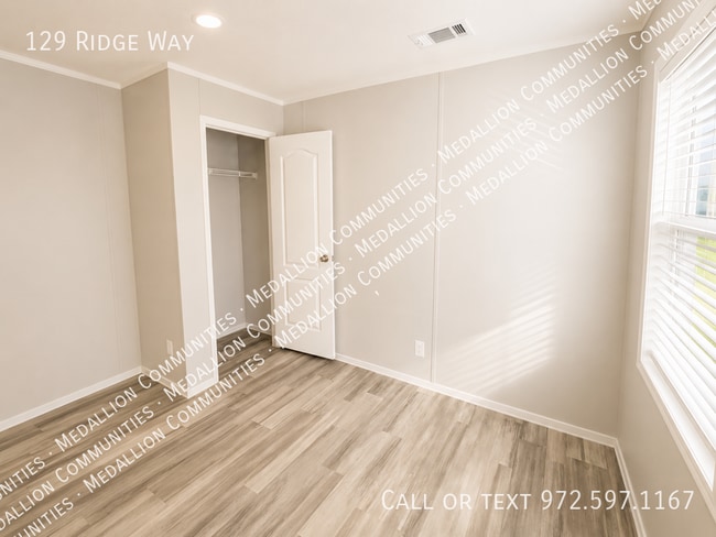 Building Photo - 129 Ridgeway Dr