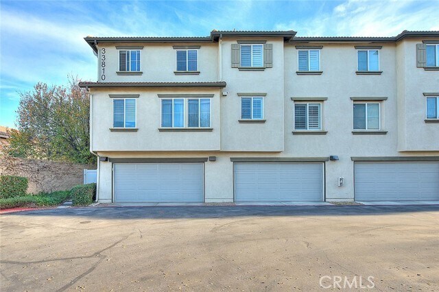 Building Photo - 33810 Willow Haven Ln