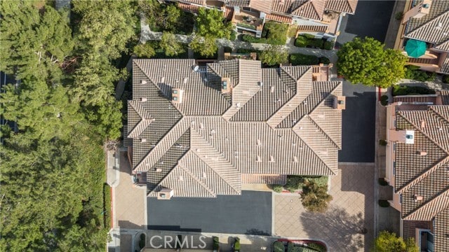 Building Photo - 2400 Ladrillo Aisle