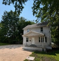 Building Photo - 800 1/2 Beardsley St